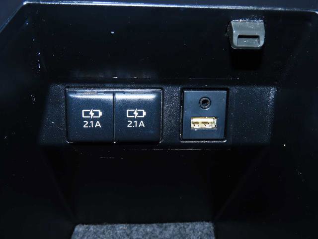 Used 2019 Toyota Avalon XSE w/ All Weather Liner Package image 30