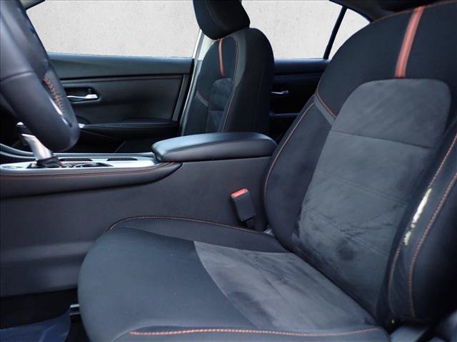 Used 2022 Nissan Sentra SR w/ Midnight Edition FWD image 10