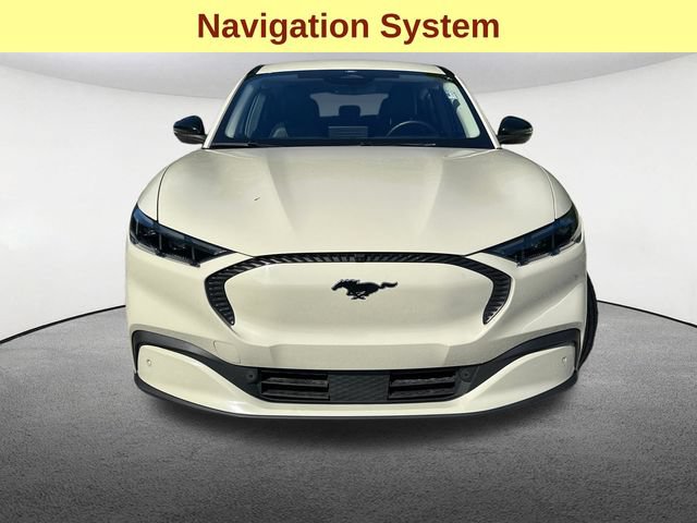 Certified 2025 Ford Mustang Mach-E Select AWD/4WD image 4