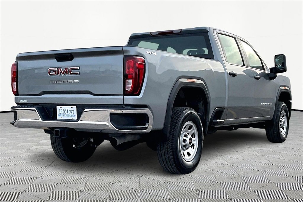 Used 2024 GMC Sierra 2500 Pro image 2