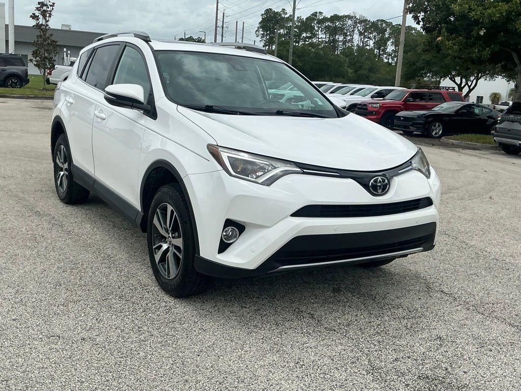 Used 2017 Toyota RAV4 XLE FWD image 18