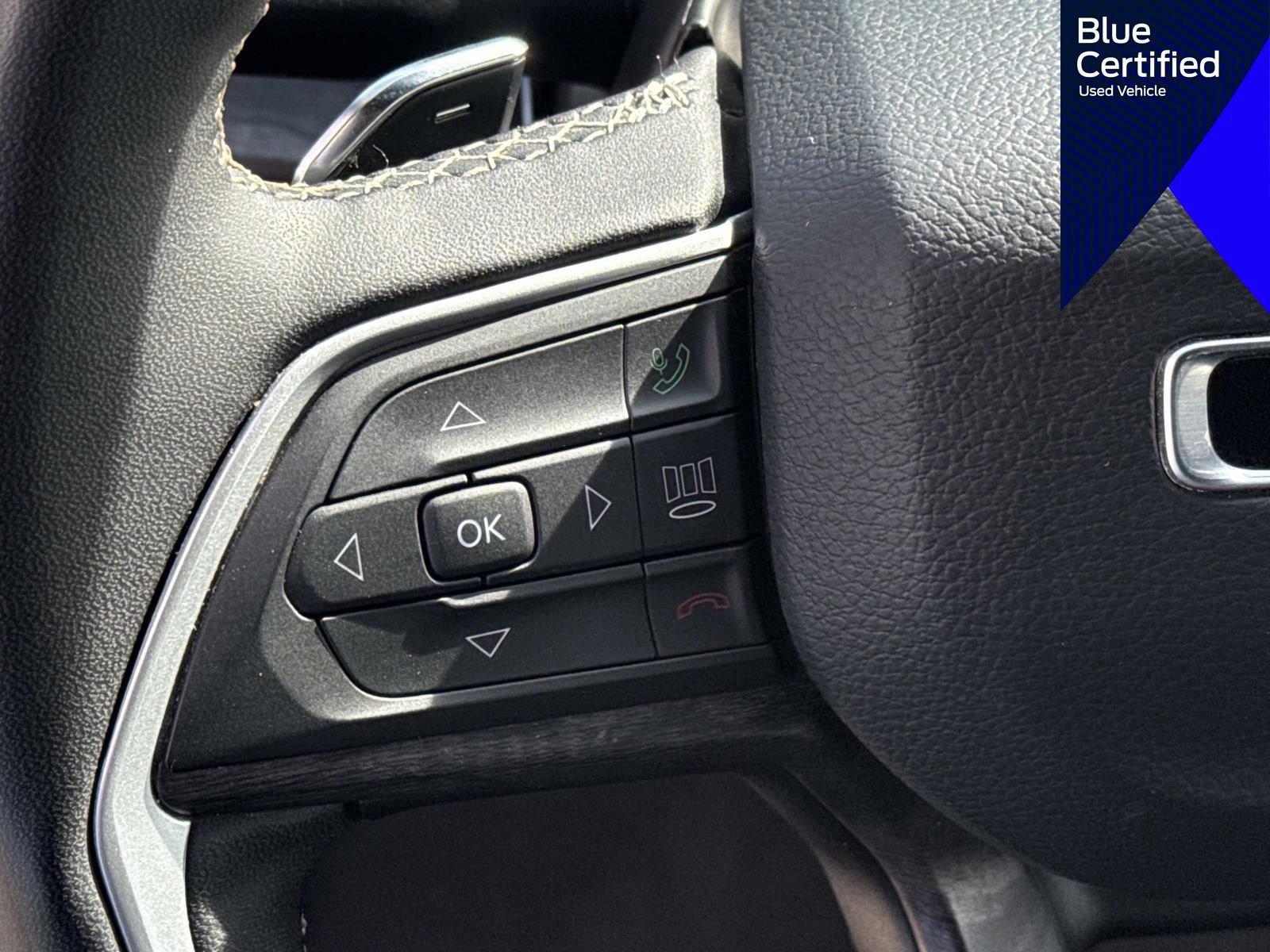 Used 2024 Jeep Grand Cherokee L Limited w/ Luxury Tech Group II image 32