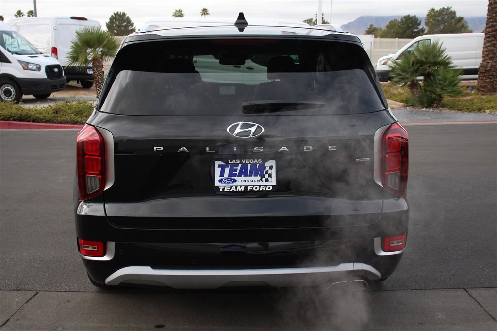 Used 2022 Hyundai Palisade Limited w/ Cargo Package image 6