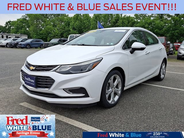 Used 2018 Chevrolet Cruze Premier FWD image 4