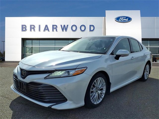 Used 2018 Toyota Camry XLE image 1