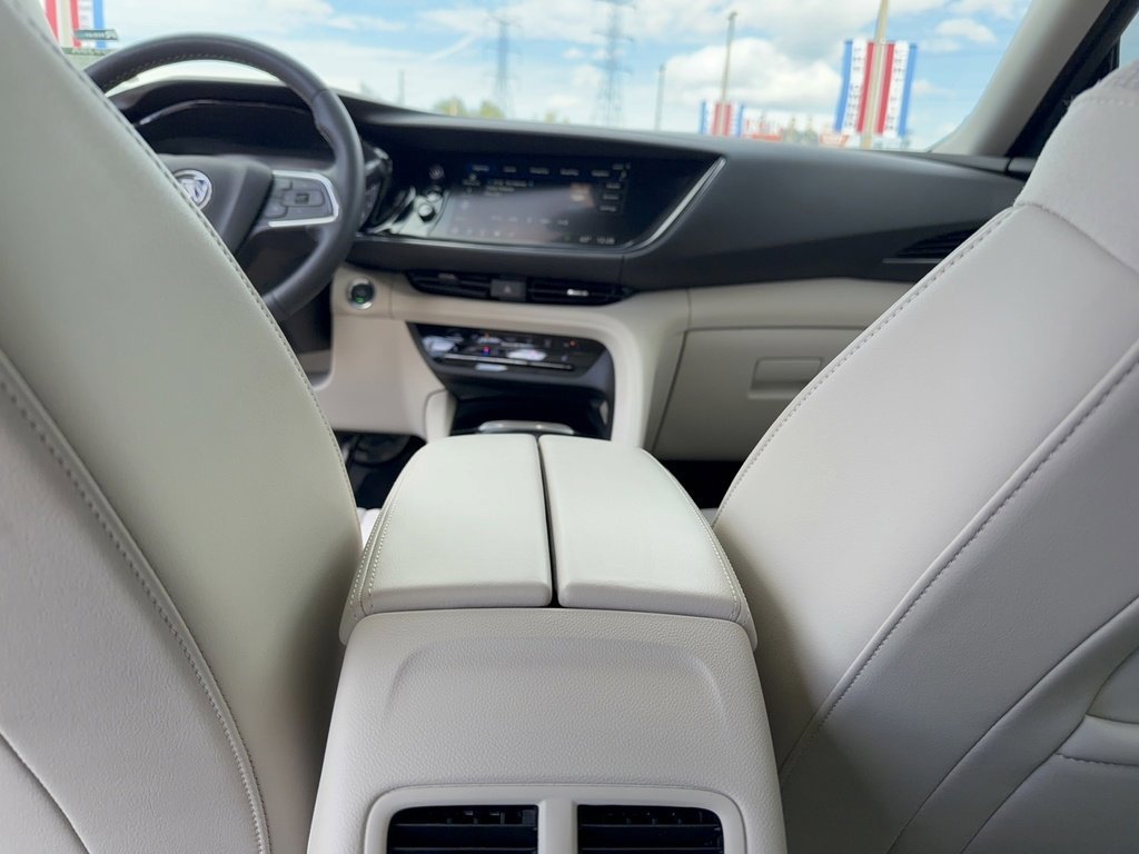 Used 2022 Buick Envision Preferred image 28