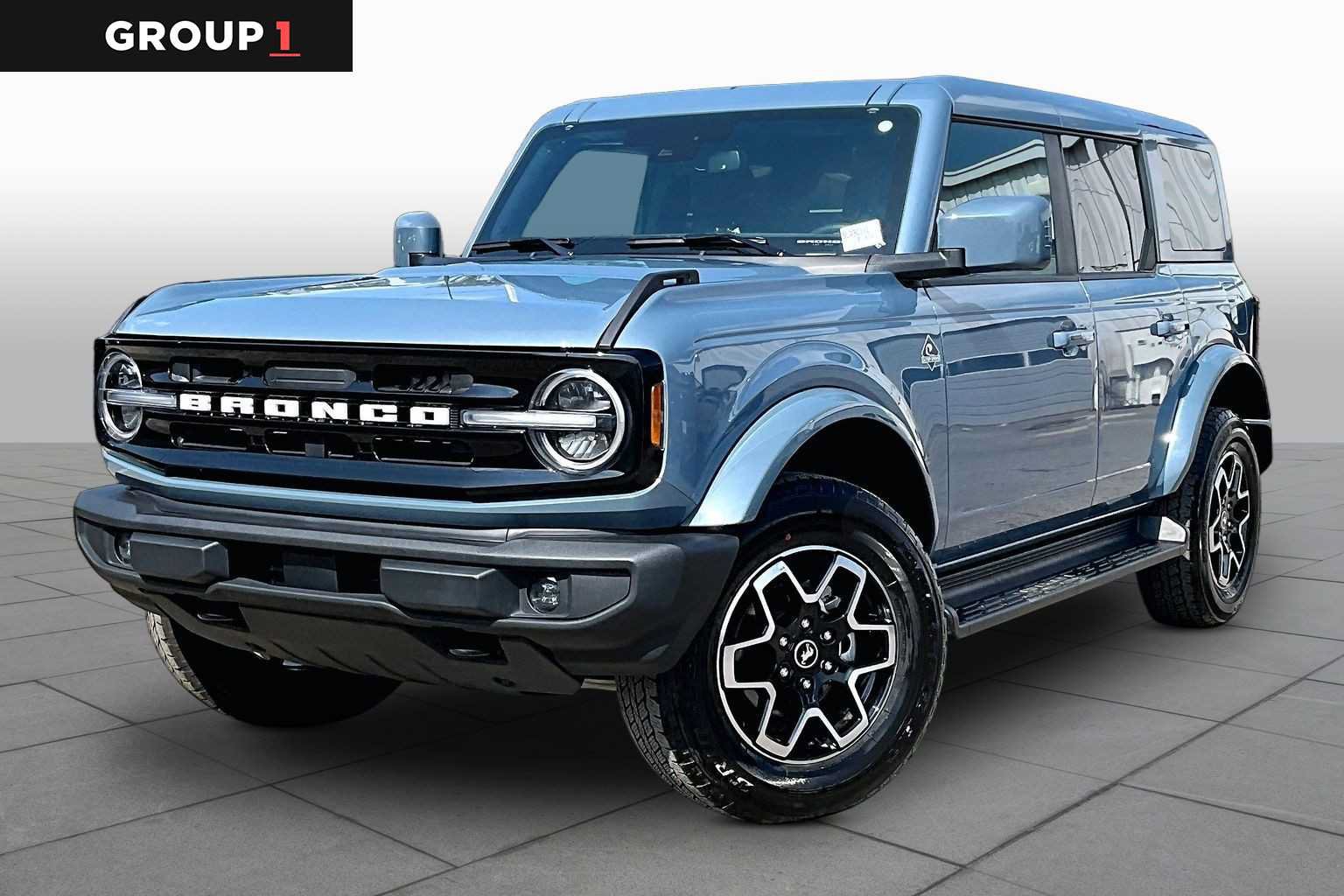 Certified 2025 Ford Bronco Outer Banks AWD/4WD image 1
