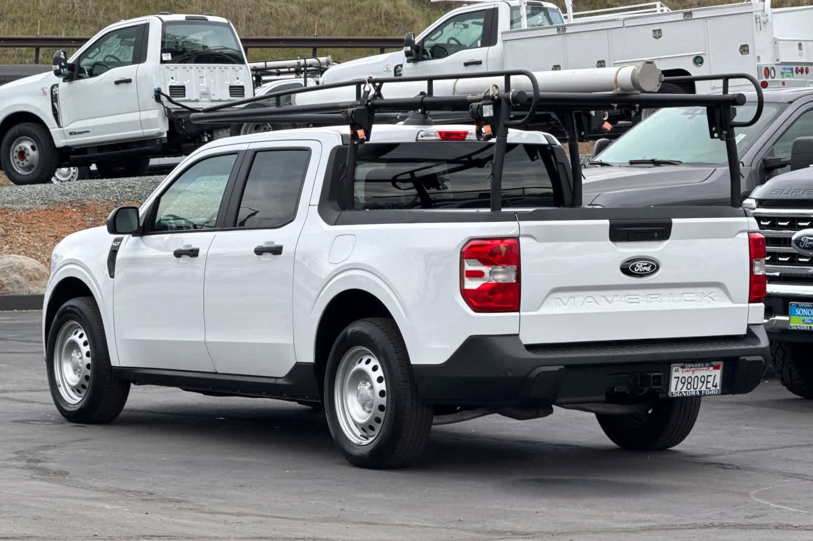 Certified 2025 Ford Maverick XLT w/ Equipment Group 302A AWD/4WD image 6
