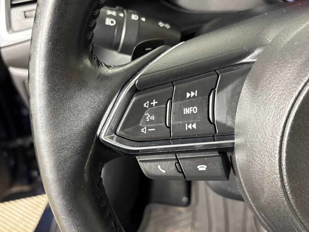 Used 2018 MAZDA MAZDA3 Grand Touring w/ Premium Equipment Package FWD image 17