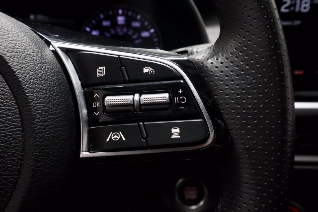 Used 2024 Kia Forte GT-Line FWD image 29