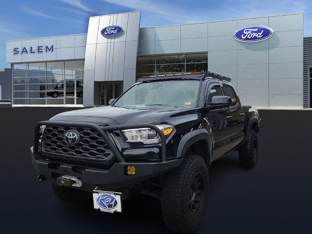 Used 2021 Toyota Tacoma TRD Off-Road w/ Technology Package AWD/4WD image 6