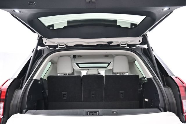 Certified 2025 Ford Expedition Active AWD/4WD image 30