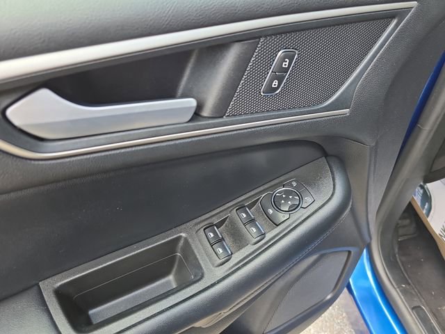 Certified 2022 Ford Edge SEL image 30