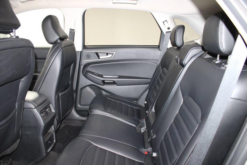 Certified 2024 Ford Edge SEL AWD/4WD image 23