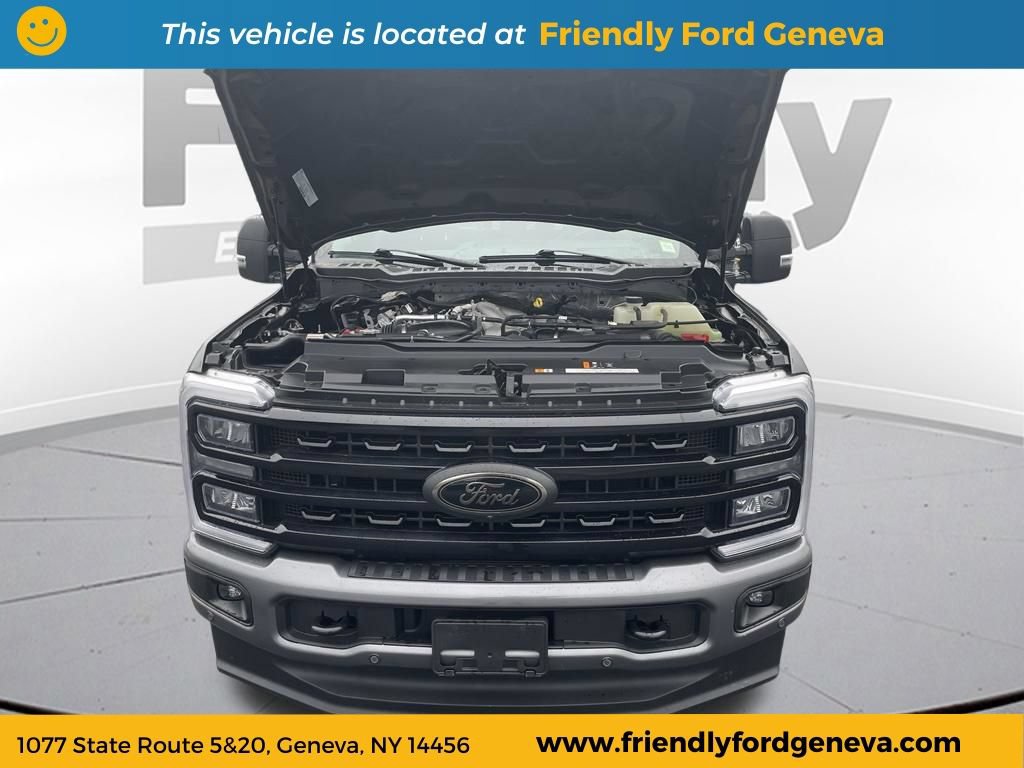 Certified 2024 Ford F250 Lariat w/ Lariat Ultimate Package AWD/4WD image 32