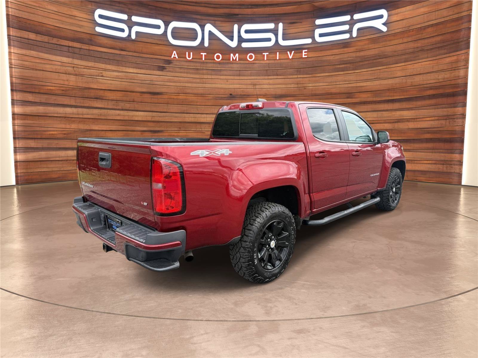 Used 2021 Chevrolet Colorado LT w/ LT Convenience Package AWD/4WD image 6