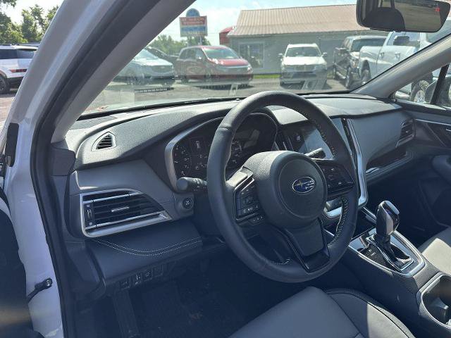 Used 2025 Subaru Outback Onyx Edition AWD/4WD image 20