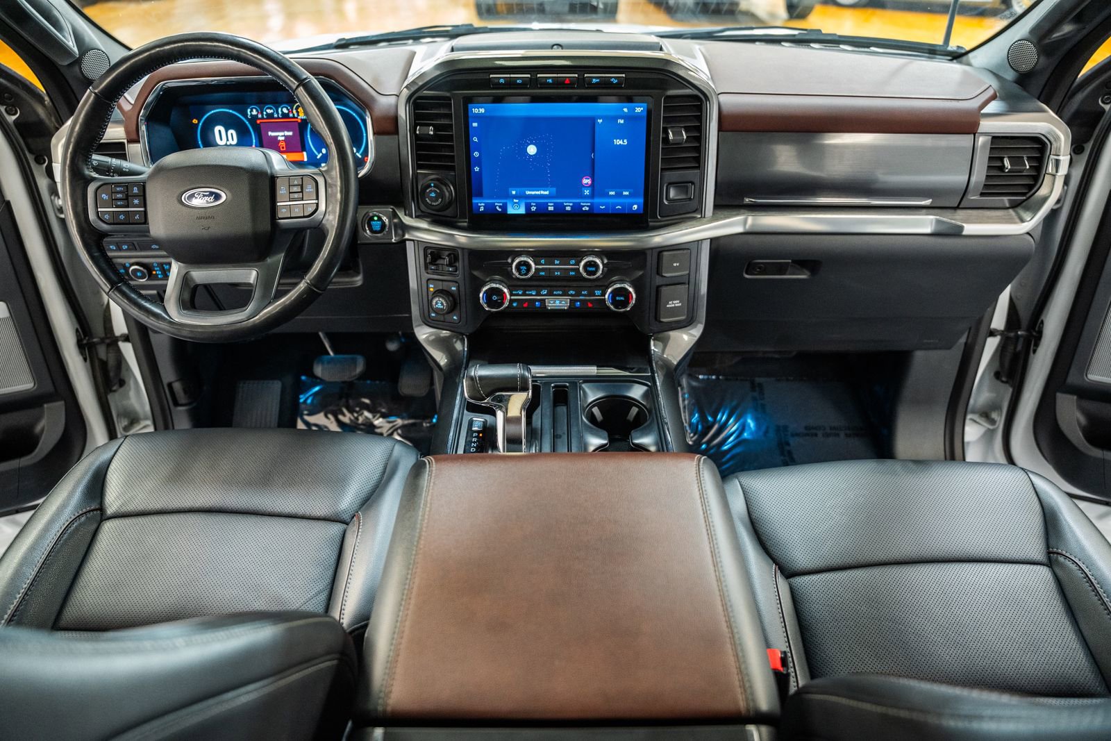 Certified 2023 Ford F150 Lariat w/ Equipment Group 502A High image 29