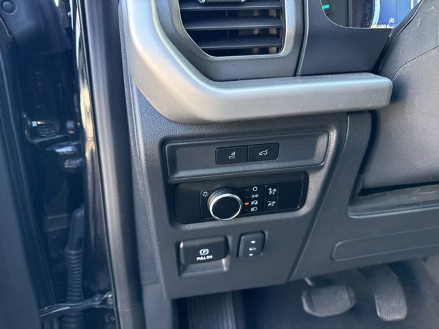 Certified 2024 Ford Expedition Max XLT image 24