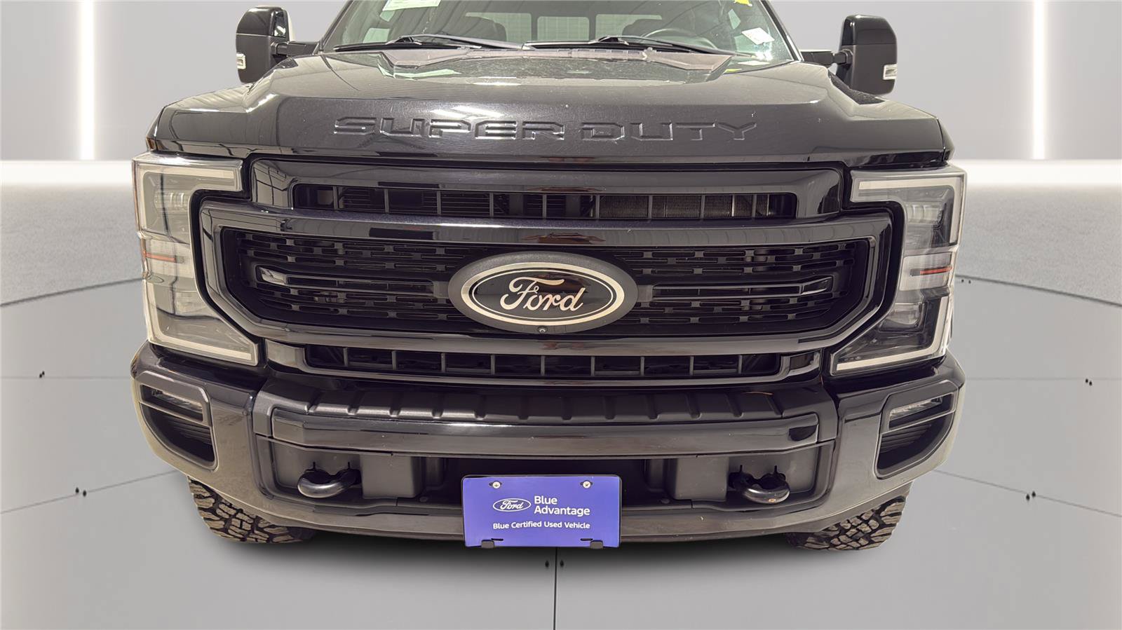 Certified 2022 Ford F250 Lariat w/ Tremor Off-Road Package AWD/4WD image 27