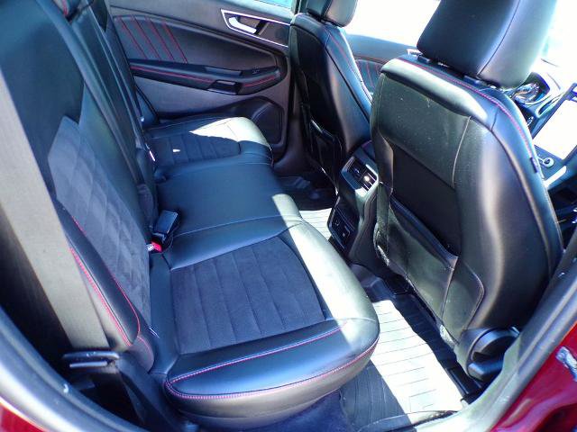 Certified 2021 Ford Edge ST-Line AWD/4WD image 12