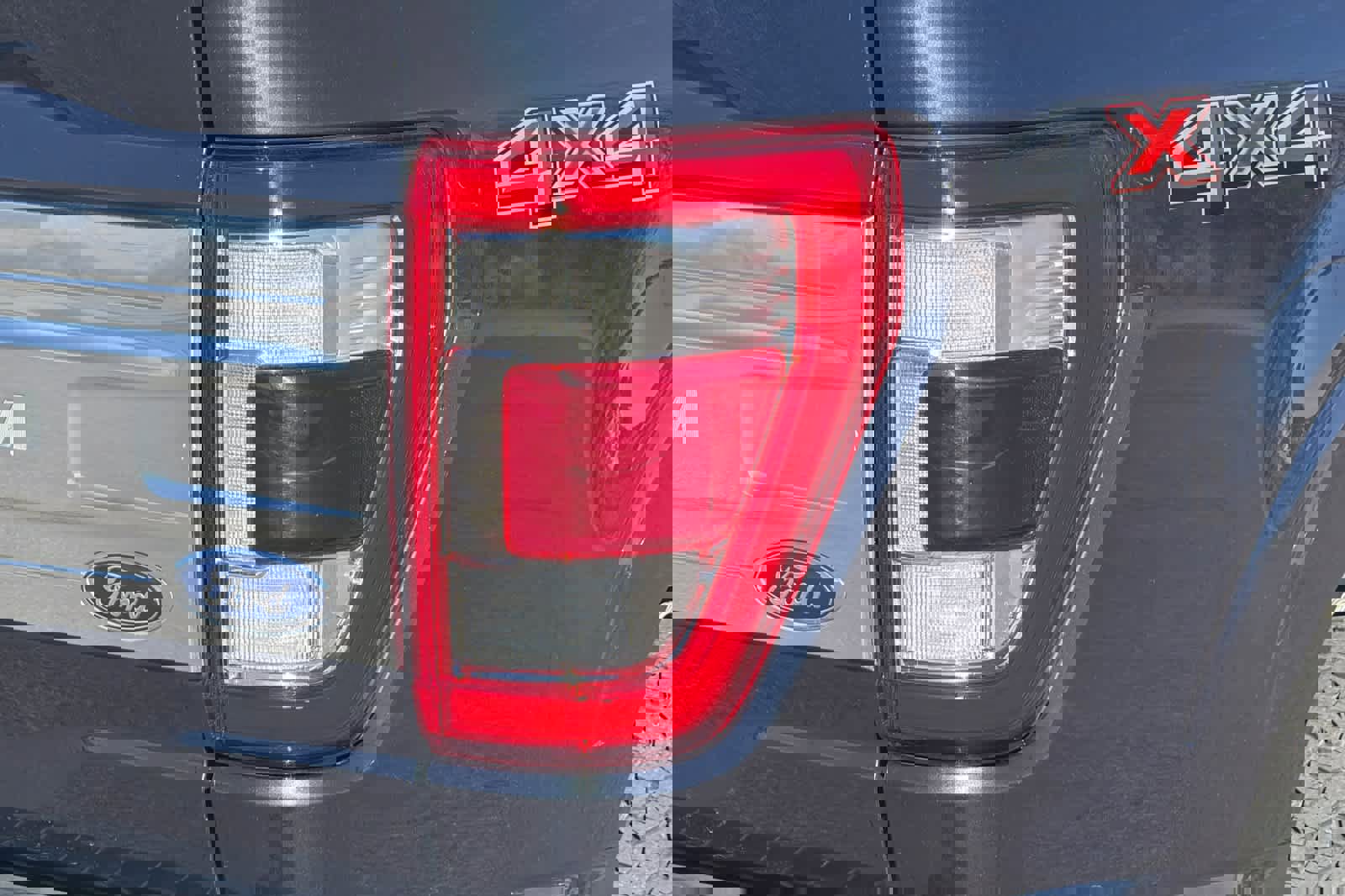 Certified 2021 Ford F150 Platinum image 27