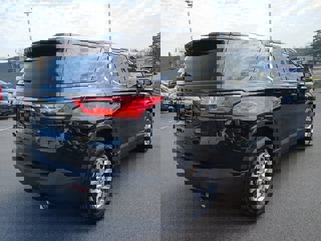 Used 2018 Chevrolet Traverse LS image 4