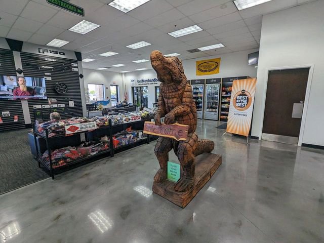 Certified 2024 Ford F250 XLT w/ FX4 Off-Road Package image 37