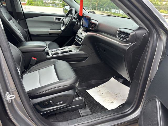 Certified 2023 Ford Explorer XLT w/ Equipment Group 202A AWD/4WD image 20