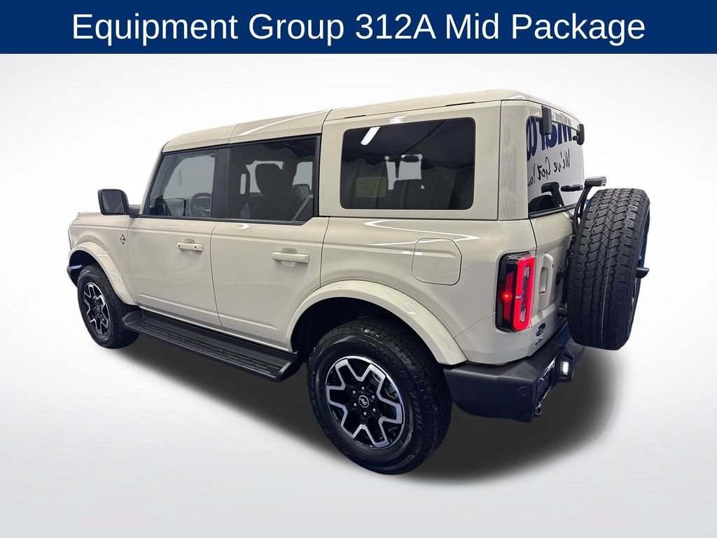 Certified 2025 Ford Bronco Outer Banks AWD/4WD image 3