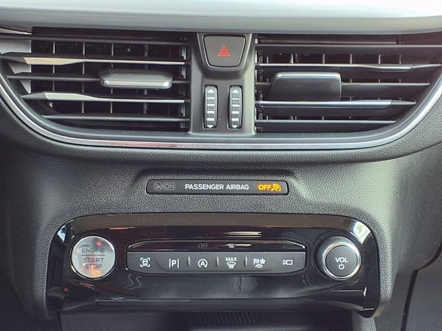 Certified 2024 Ford Escape Platinum AWD/4WD image 12