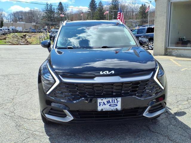 Used 2024 Kia Sportage EX image 6