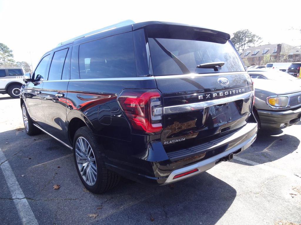 Certified 2023 Ford Expedition Max Platinum image 2