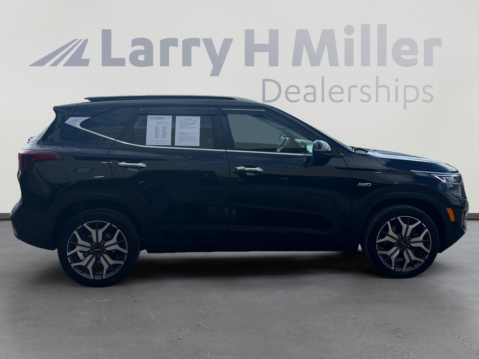 Used 2022 Kia Seltos SX AWD/4WD image 6