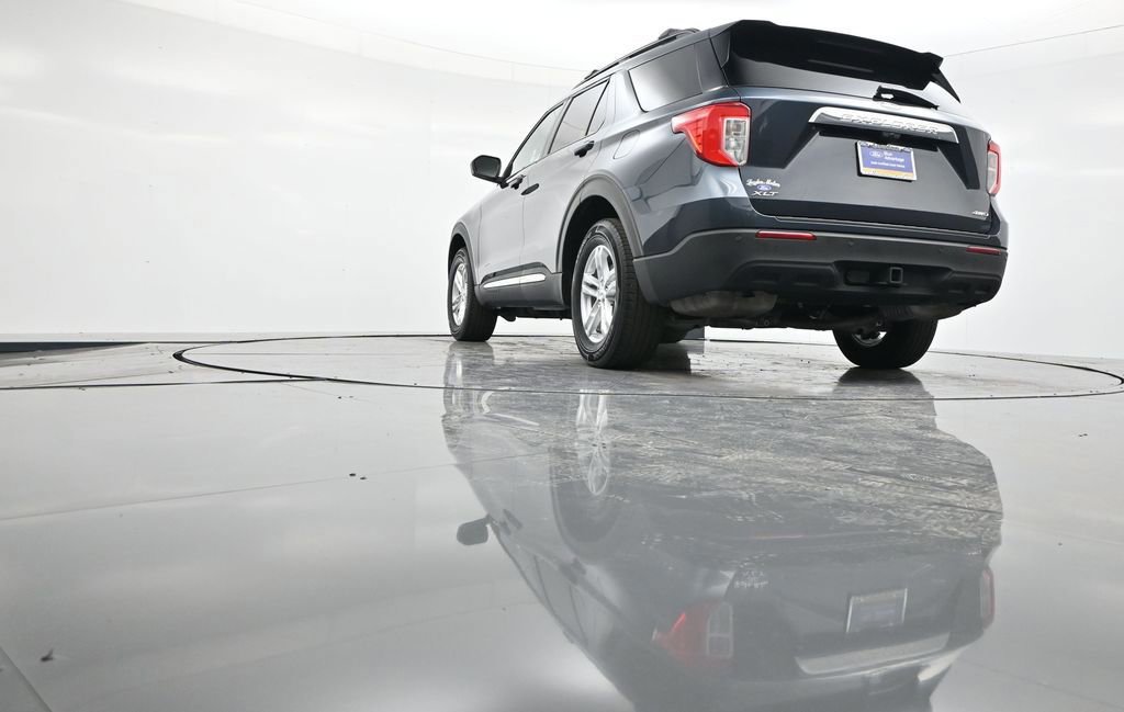 Certified 2022 Ford Explorer XLT w/ Class IV Trailer Tow Package image 10