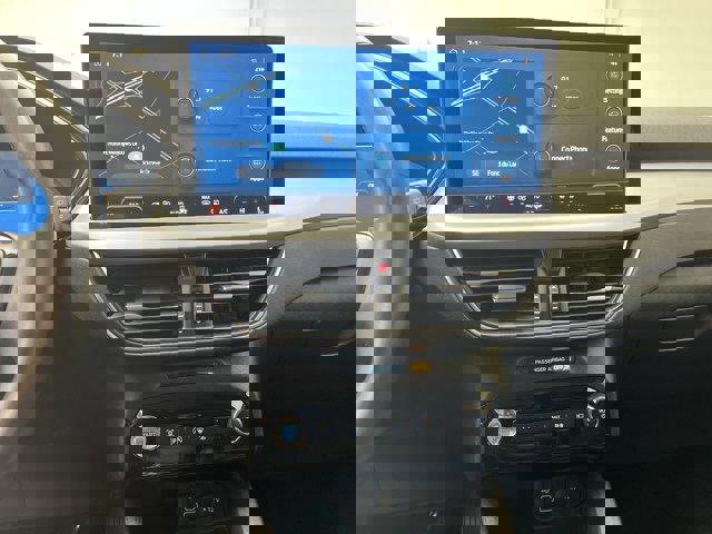 Certified 2024 Ford Escape Platinum image 24