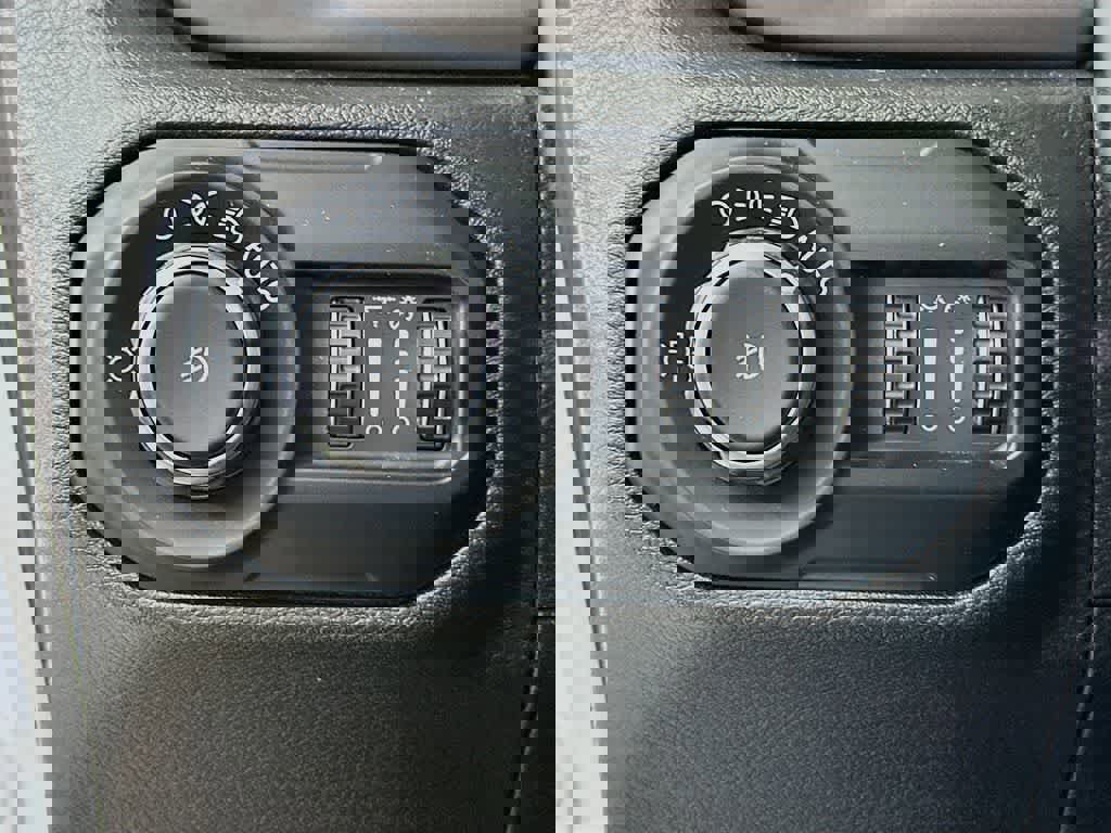 Used 2020 Jeep Wrangler Unlimited Sport image 27