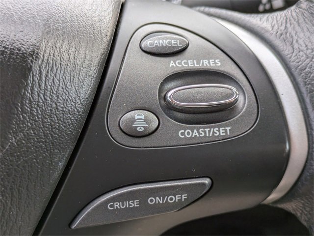 Used 2019 Nissan Pathfinder SV image 24