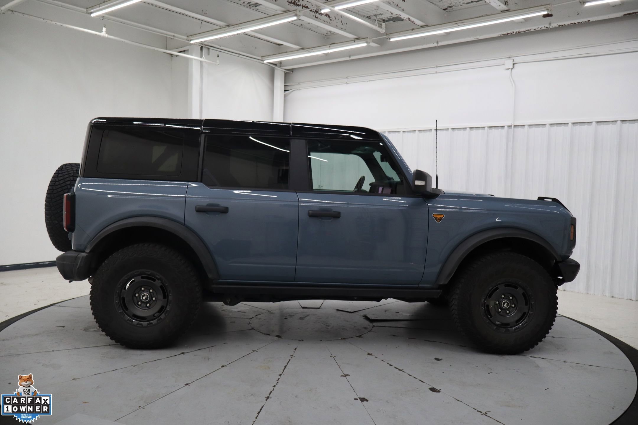 Certified 2024 Ford Bronco Badlands image 2