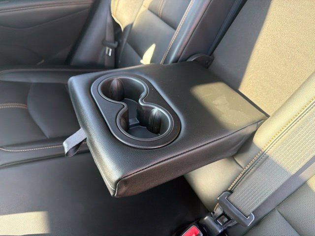 Used 2024 Chevrolet Equinox Premier AWD/4WD image 36