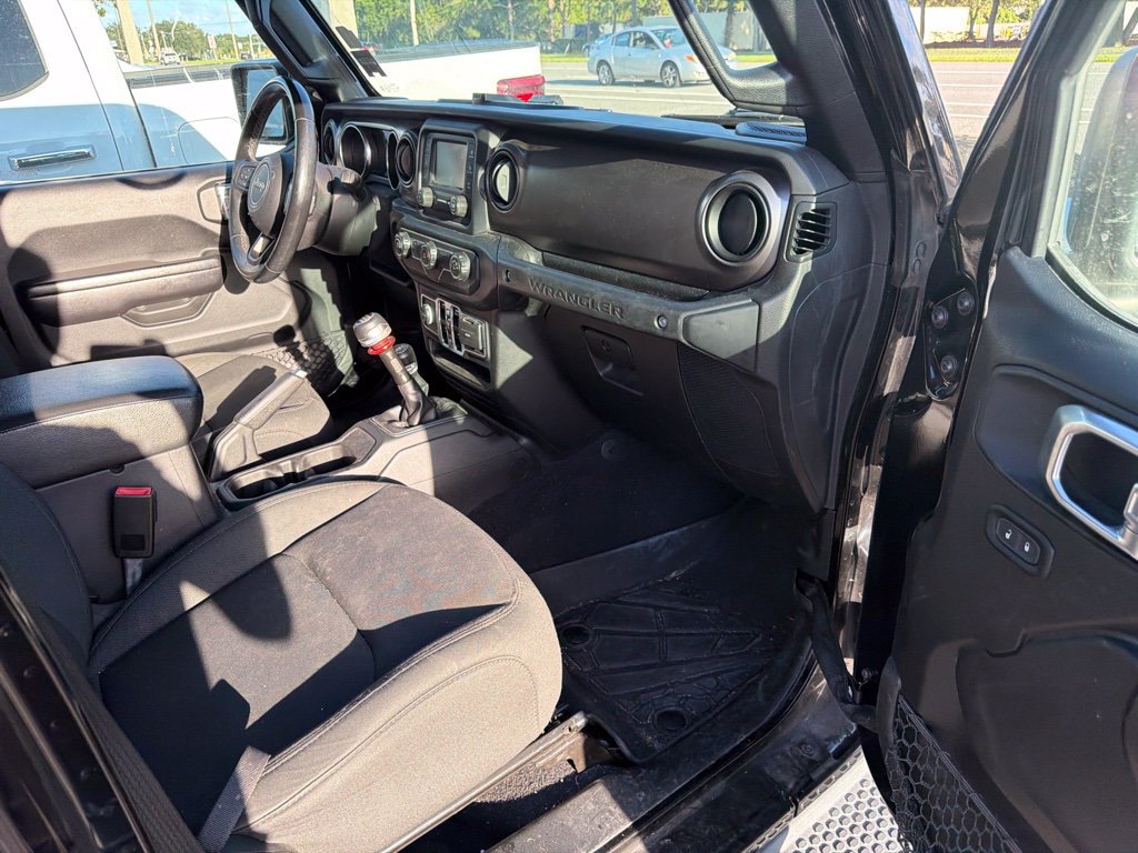 Used 2020 Jeep Wrangler Unlimited Sport S AWD/4WD image 19