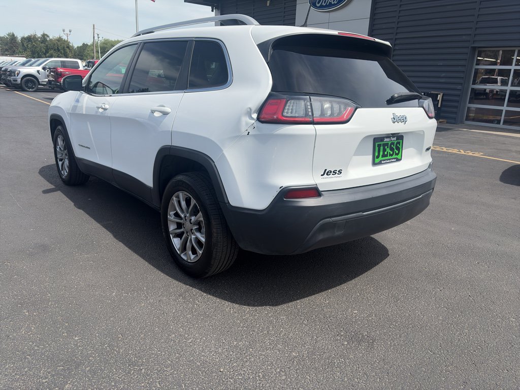 Used 2019 Jeep Cherokee Latitude Plus FWD image 13