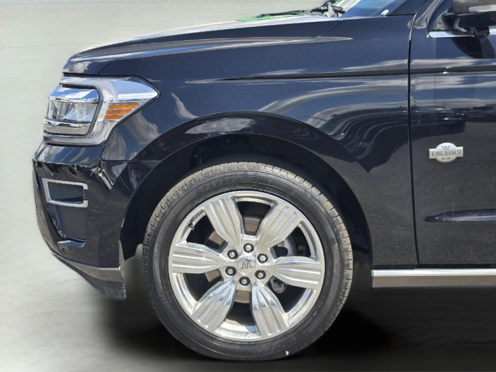 Certified 2023 Ford Expedition Max King Ranch AWD/4WD image 9
