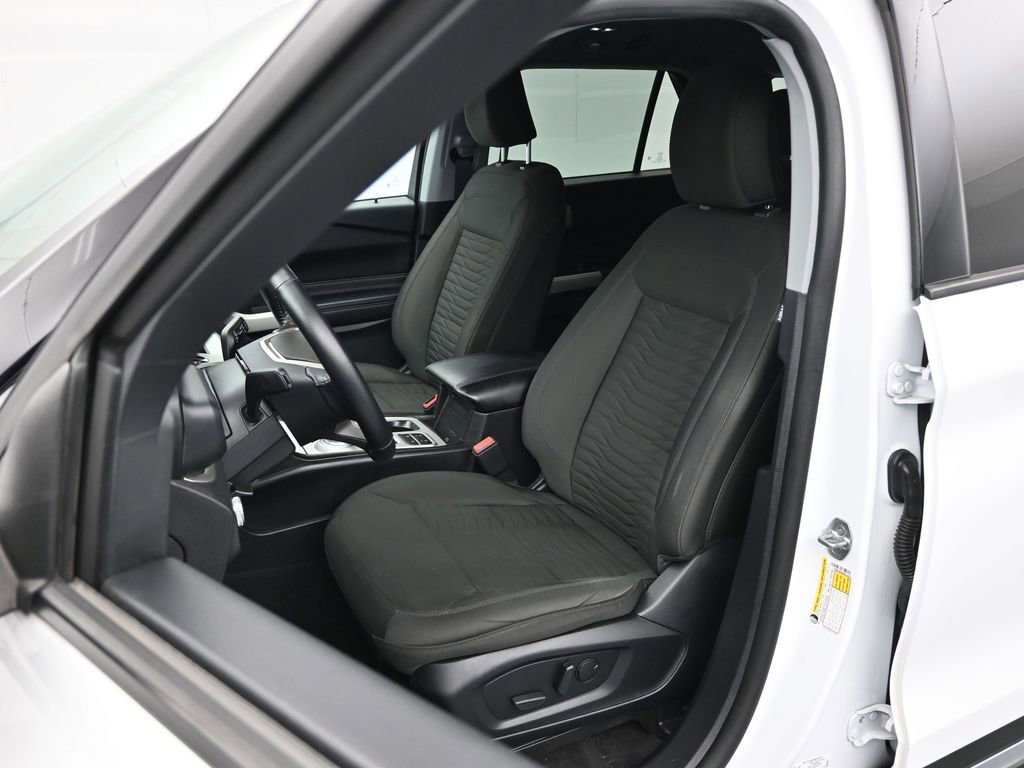 Certified 2021 Ford Explorer XLT image 9