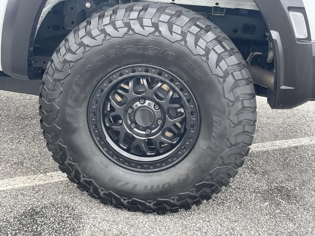 Certified 2025 Ford F150 Raptor w/ Equipment Group 803A Raptor R AWD/4WD image 9