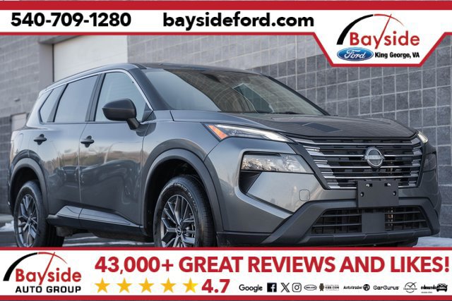 Used 2024 Nissan Rogue S image 1