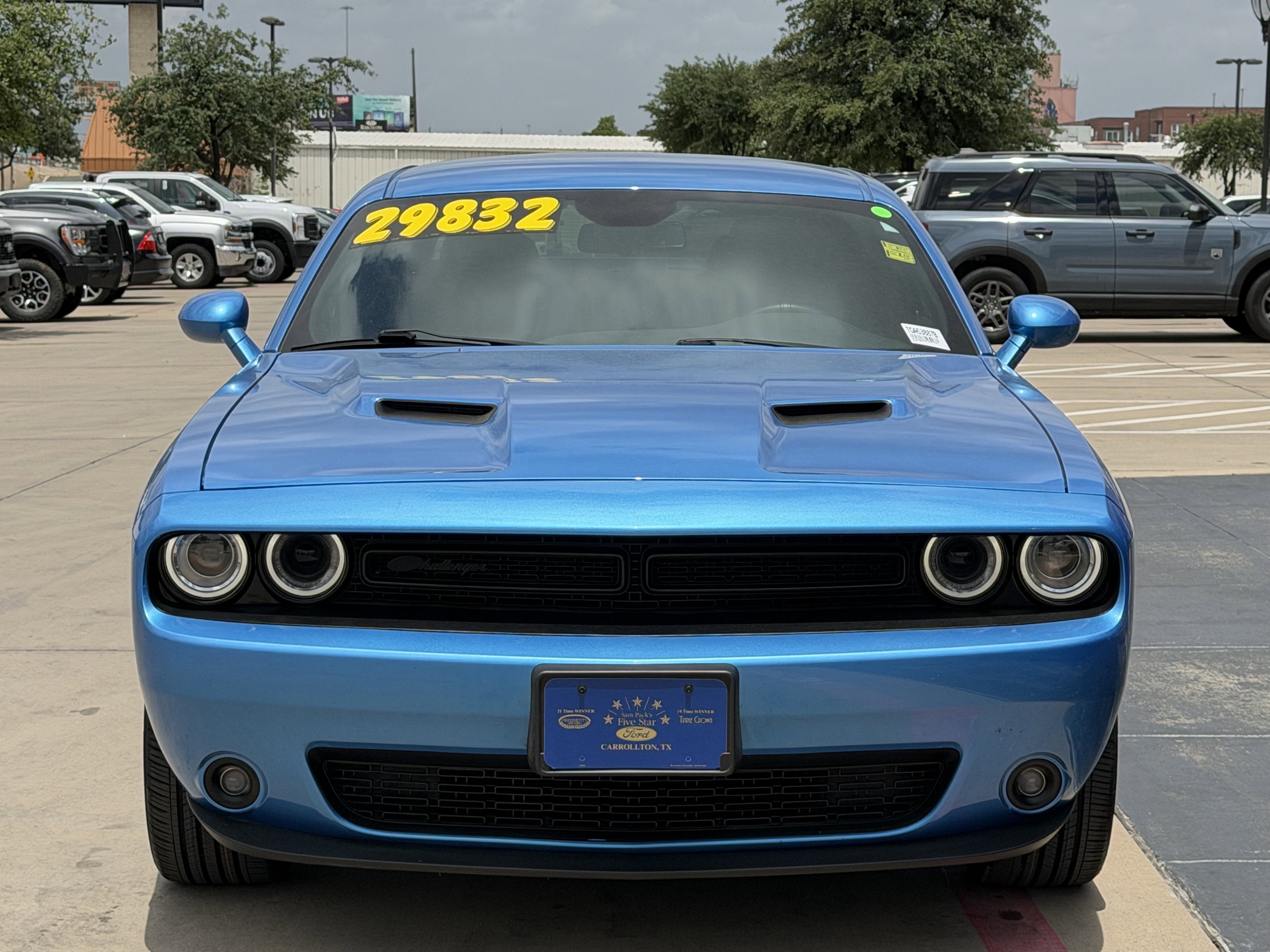 Used 2023 Dodge Challenger SXT w/ Blacktop Package RWD image 8