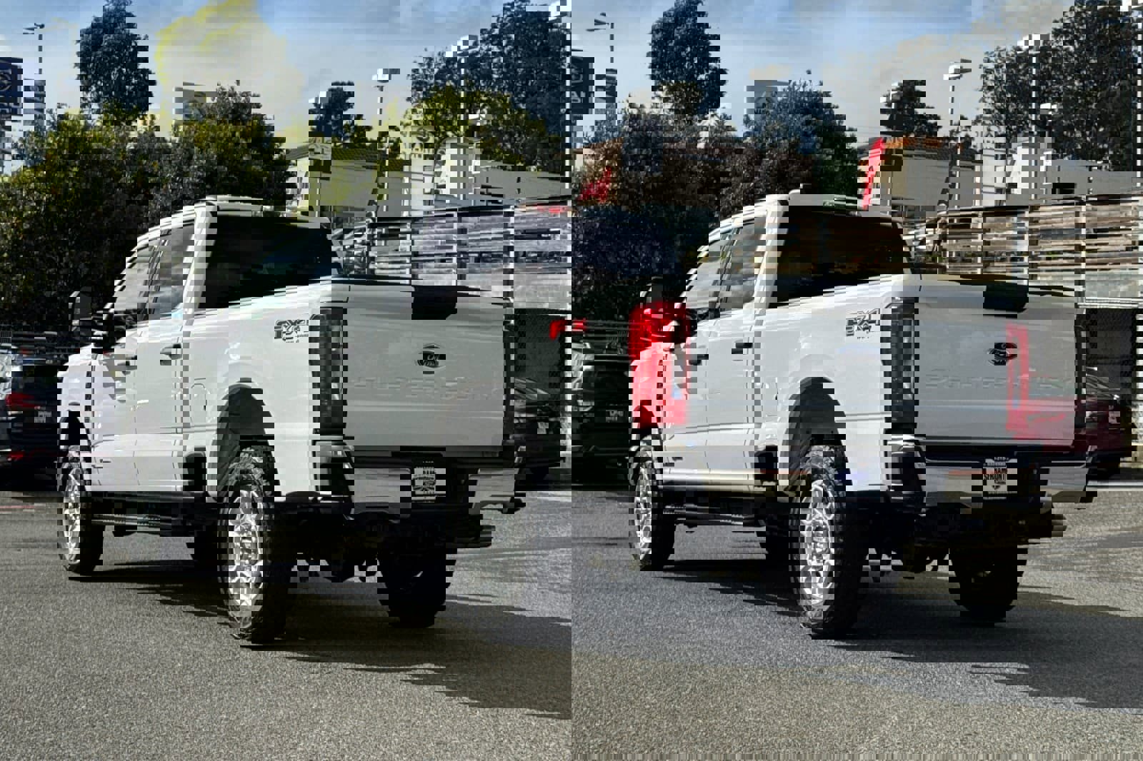 Certified 2025 Ford F250 XLT w/ FX4 Off-Road Package image 6