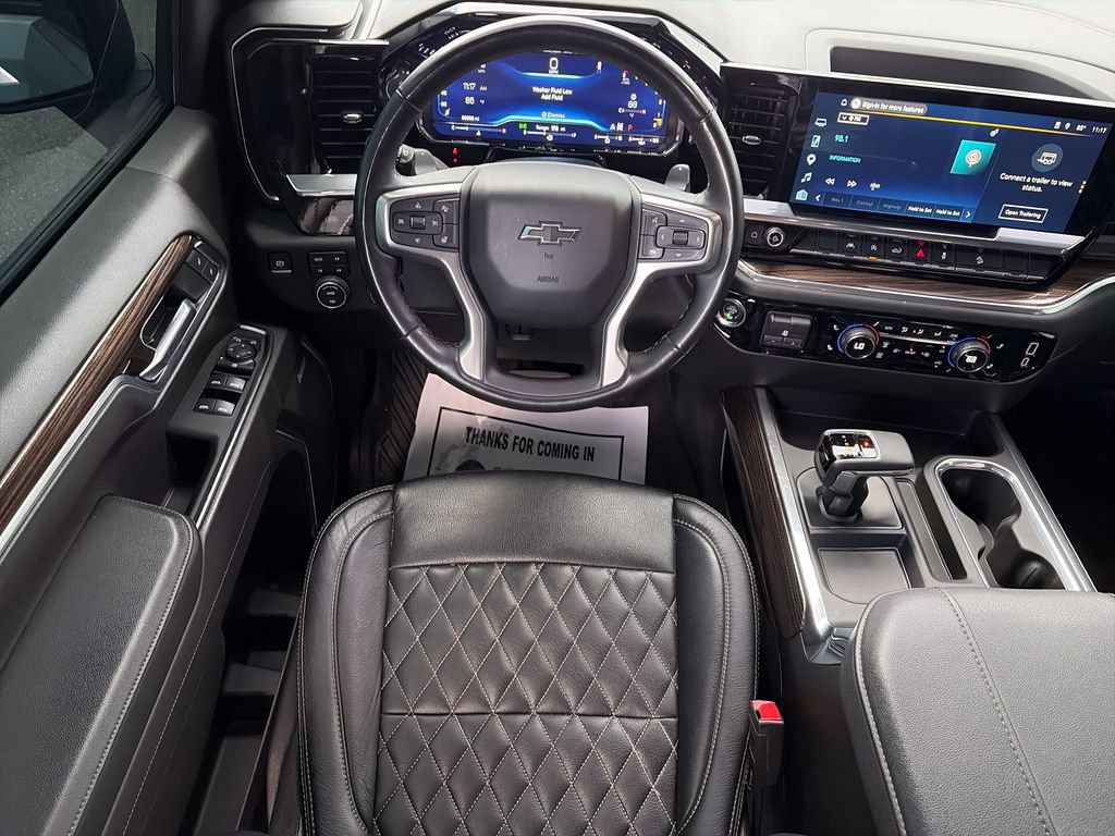 Used 2025 Chevrolet Silverado 1500 RST AWD/4WD image 15