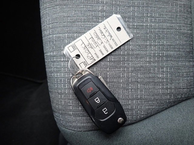 Certified 2025 Ford F250 XLT image 30